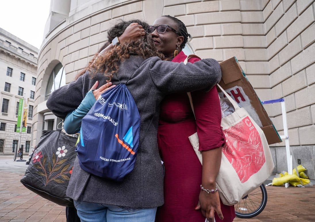 À la fin de février 2025, l’administration Trump a placé en congé administratif ou licencié la quasi totalité des 4 700 employé·es de l’USAID, l’agence états-unienne d’aide internationale. Crédit photo : Jack Gruber / USA TODAY NETWORK via Imagn Images/Sipa USA